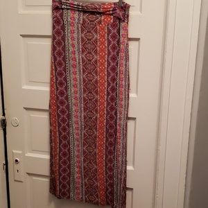 Ladies XL Maxi Skirt